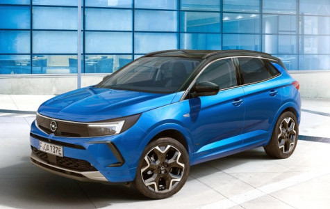 Noleggio a lungo termine Opel Grandland Hybrid 145cv EDCT Edition