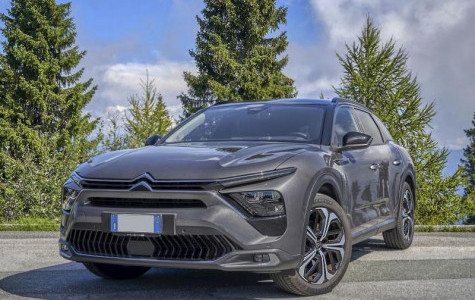 Noleggio a lungo termine Citroen C5 X Hybrid 225 E-EAT8 Feel PacK