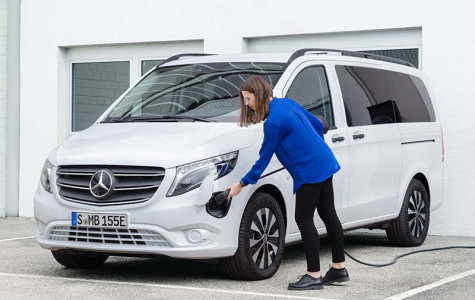 Noleggio a lungo termine Mercedes eVito Tourer Long