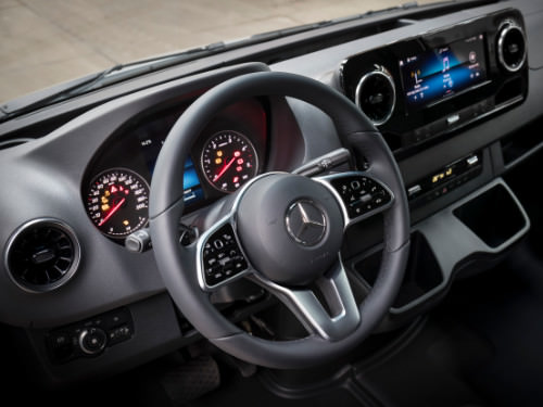 Mercedes Sprinter MBUX Mercedes PRO connect