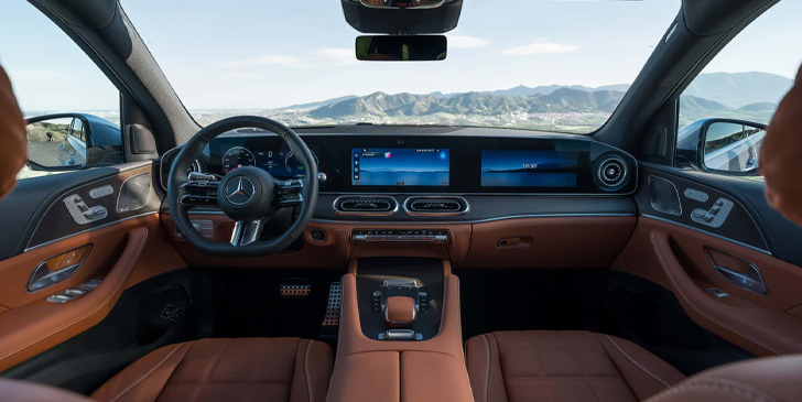 Nuova Mercedes GLE 2026 interni