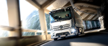 Mercedes eActros premiato come Sustainable Truck of the Year 2023