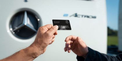 Carta Officina Mercedes-Benz Trucks