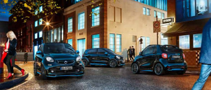 Smart nightsky: be first. Drive electric.