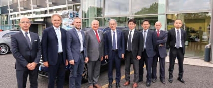 Visita a sorpresa del vicepresidente di Subaru