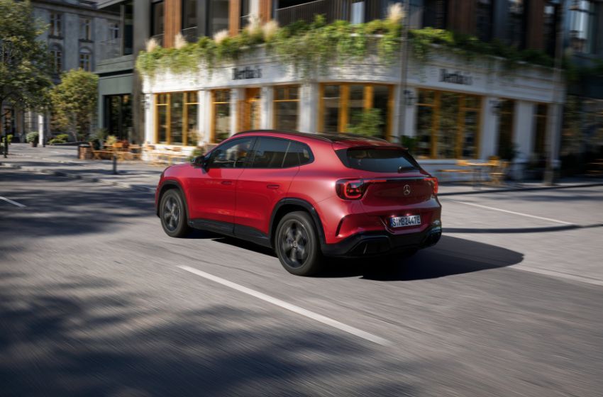 Mercedes GLA elettrica esterni