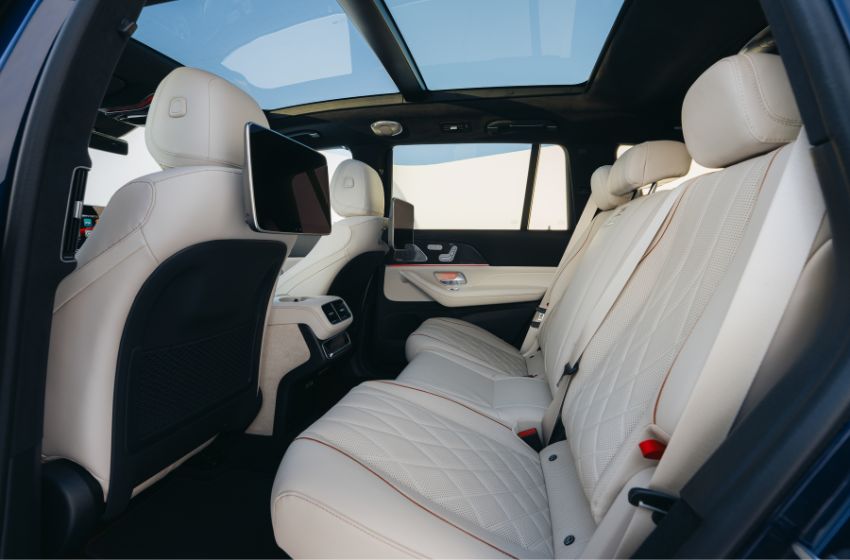 mercedes-gls-amg-63-interni