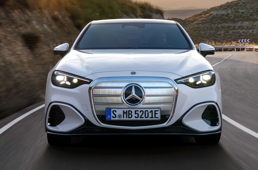 Mercedes Classe C frontale LED
