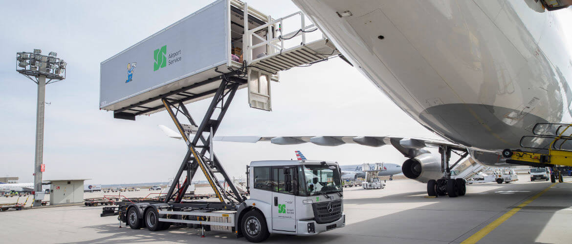 mercedes econic aeroporto