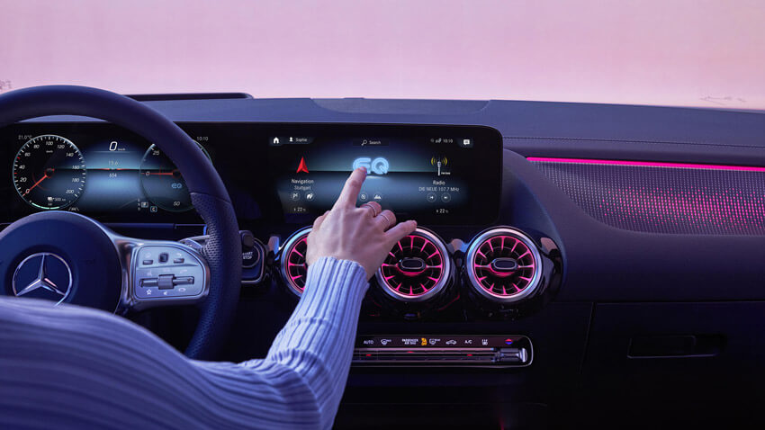 Equipaggiata per sorprenderti. Tecnologica. Sicura. EQA.